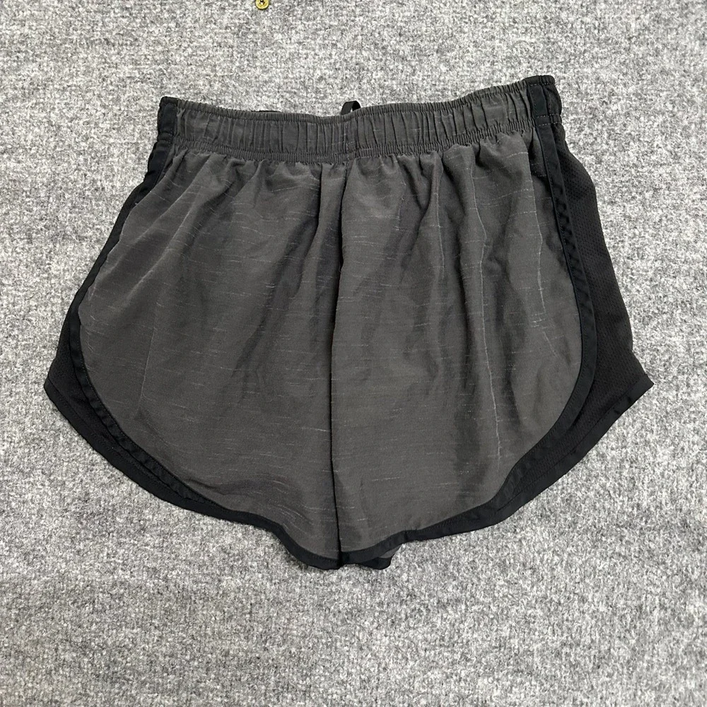 Nike Athletic Shorts Womens Size M Gray Dri-Fit Running Space Dye Mesh Trim